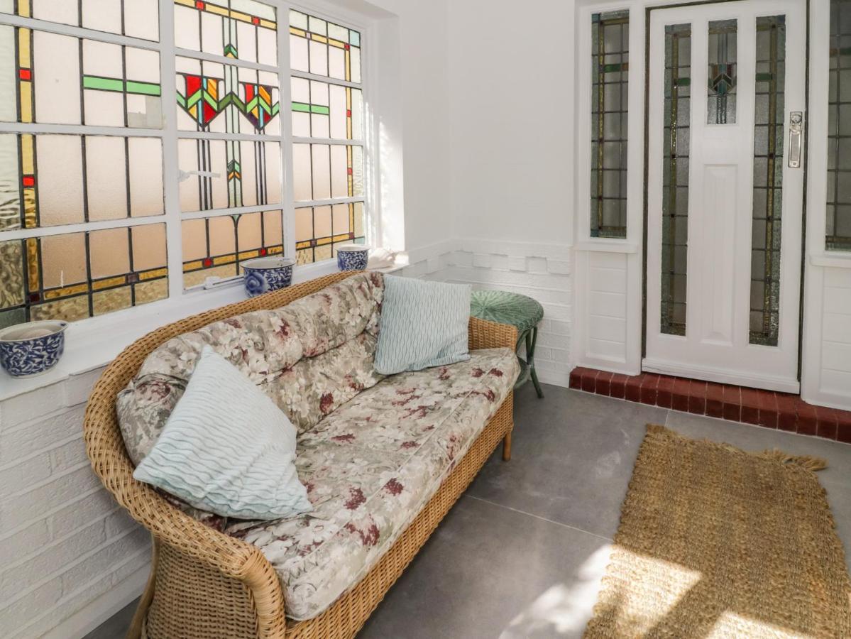 Burwood Villa Colwyn Bay Bagian luar foto