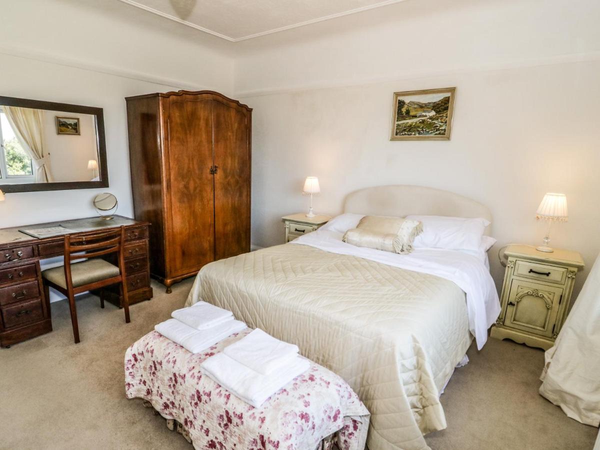Burwood Villa Colwyn Bay Bagian luar foto