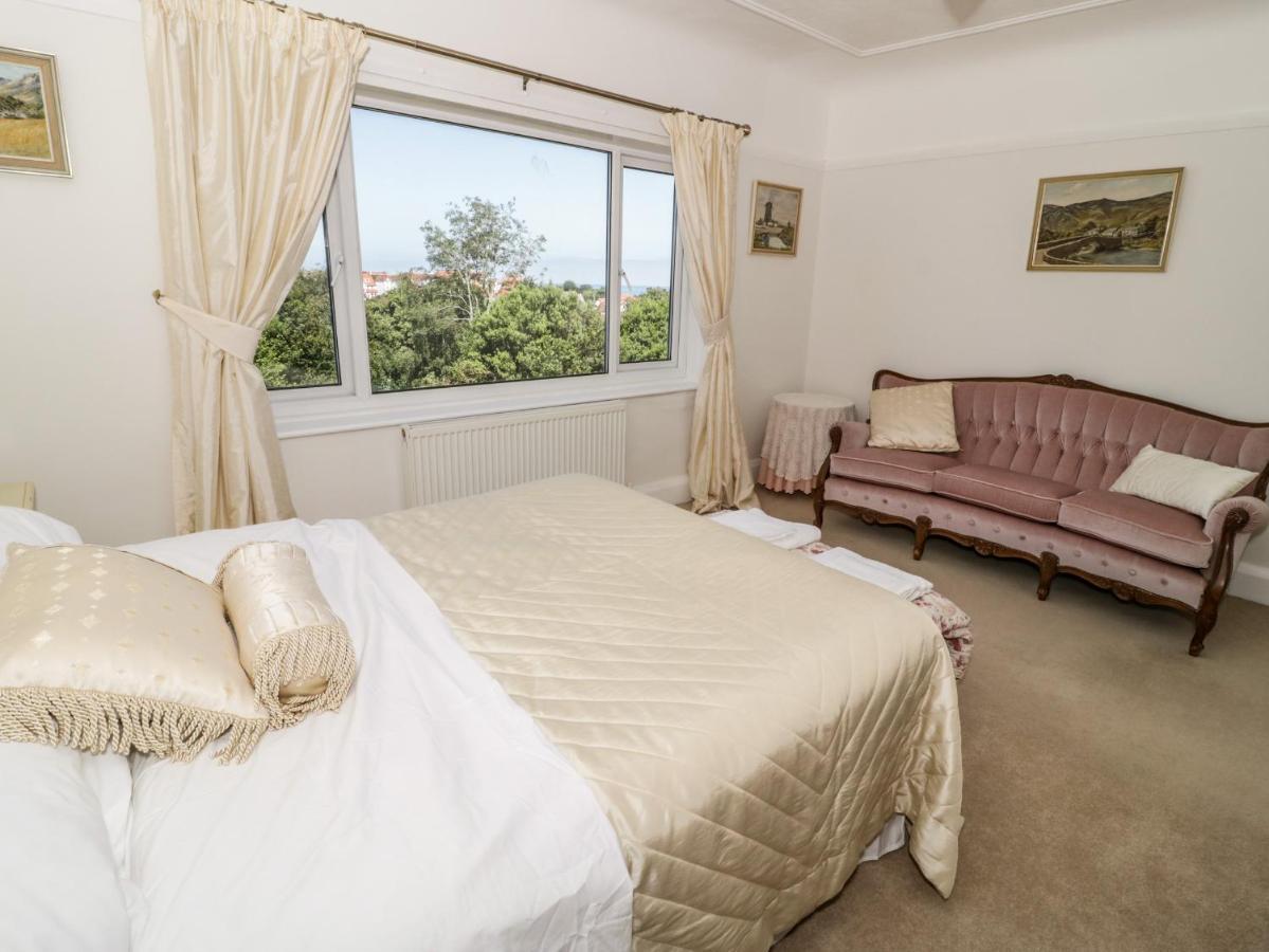 Burwood Villa Colwyn Bay Bagian luar foto