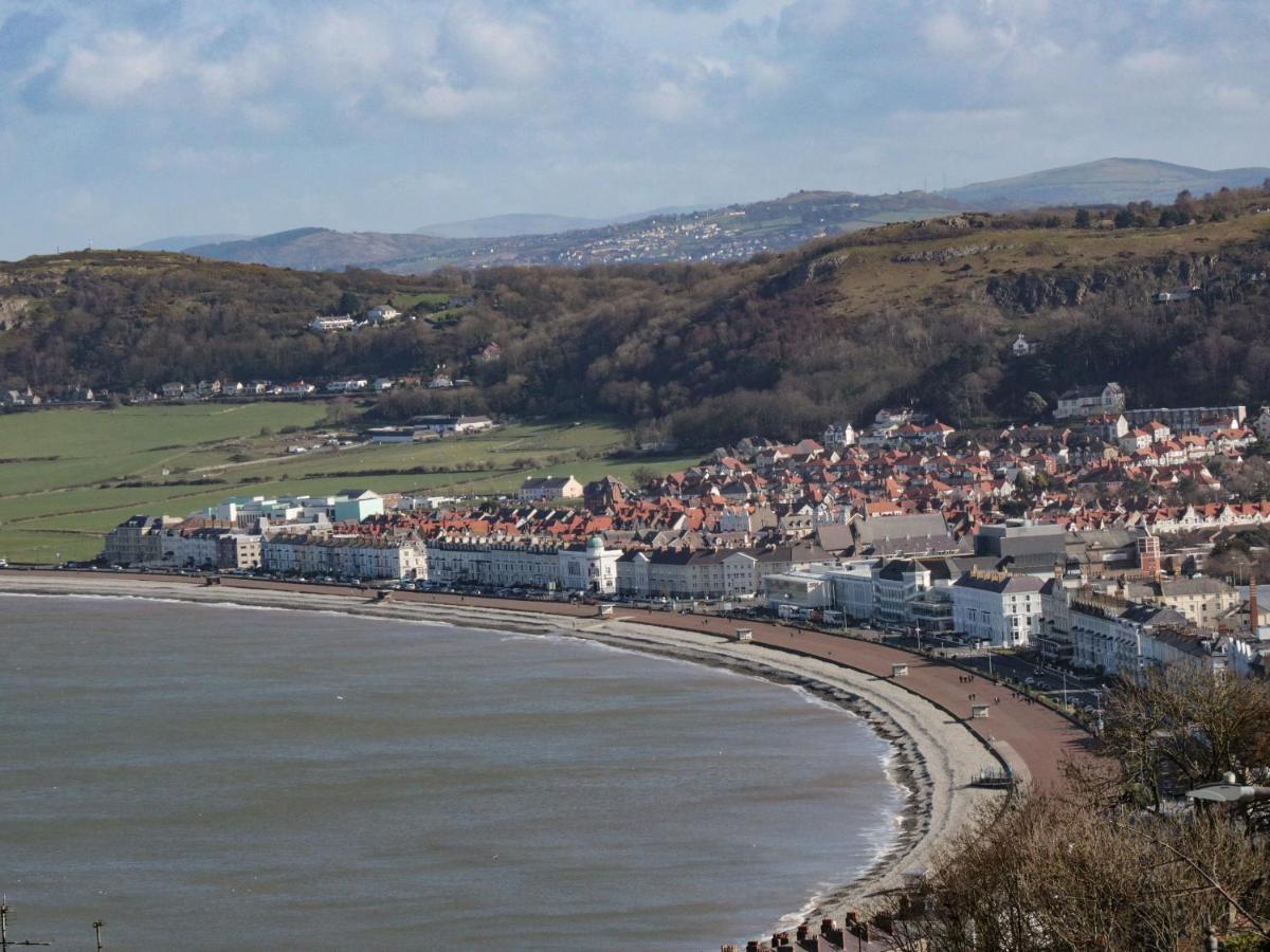 Burwood Villa Colwyn Bay Bagian luar foto